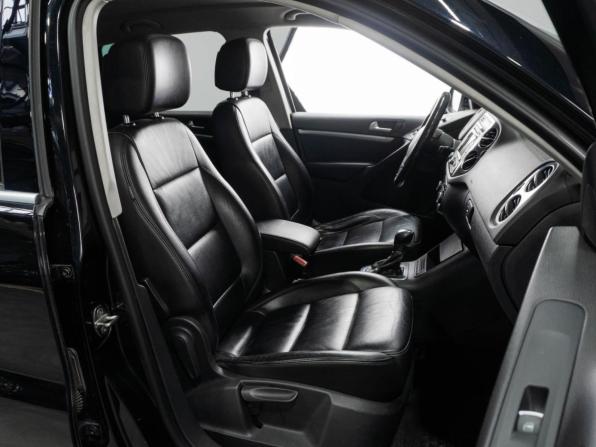 Volkswagen Tiguan I Рестайлинг с пробегом 2012 года, цена 1 400 000 рублей, 189216 км, внедорожник, Автокод Объявления