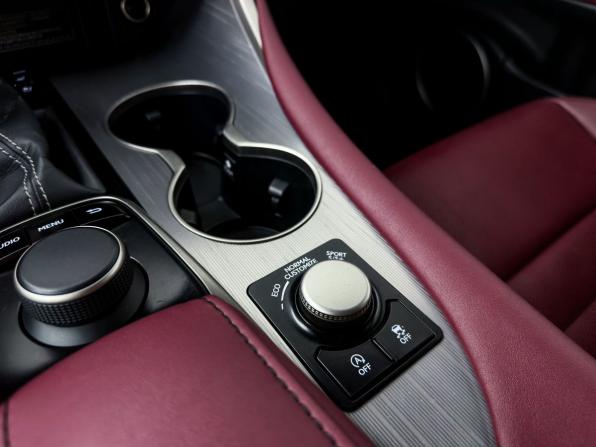 Lexus RX IV с пробегом 2016 года, цена 3 749 000 рублей, 119390 км, внедорожник, Автокод Объявления