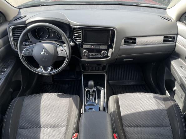 Mitsubishi Outlander III Рестайлинг 2 с пробегом 2018 года, цена 2 039 000 рублей, 147658 км, внедорожник, Автокод Объявления