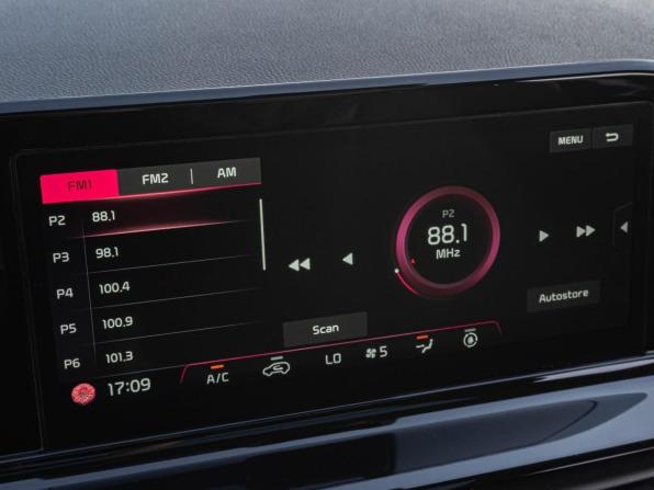 Kia Seltos I Рестайлинг с пробегом 2024 года, цена 2 625 000 рублей, 14387 км, внедорожник, Автокод Объявления