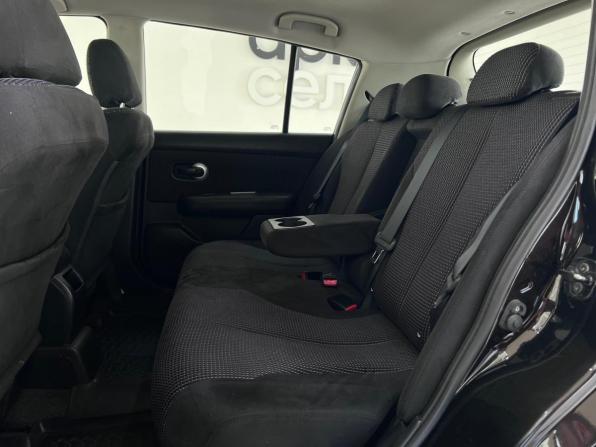 Nissan Tiida I Рестайлинг с пробегом 2012 года, цена 950 000 рублей, 141203 км, хэтчбек, Автокод Объявления