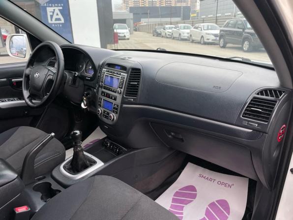 Hyundai Santa Fe II с пробегом 2009 года, цена 990 000 рублей, 285200 км, внедорожник, Автокод Объявления
