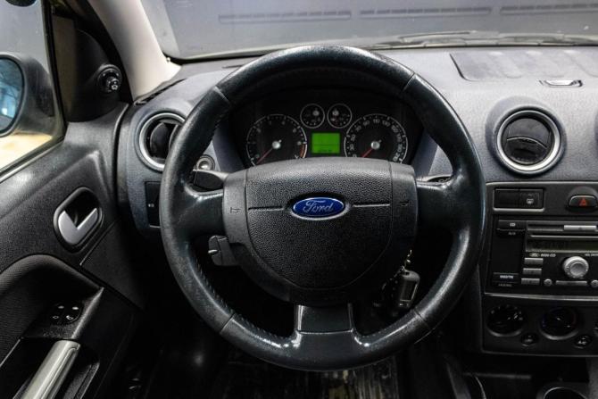 Ford Fusion I Рестайлинг с пробегом 2007 года, цена 499 000 рублей, 215784 км, хэтчбек, Автокод Объявления