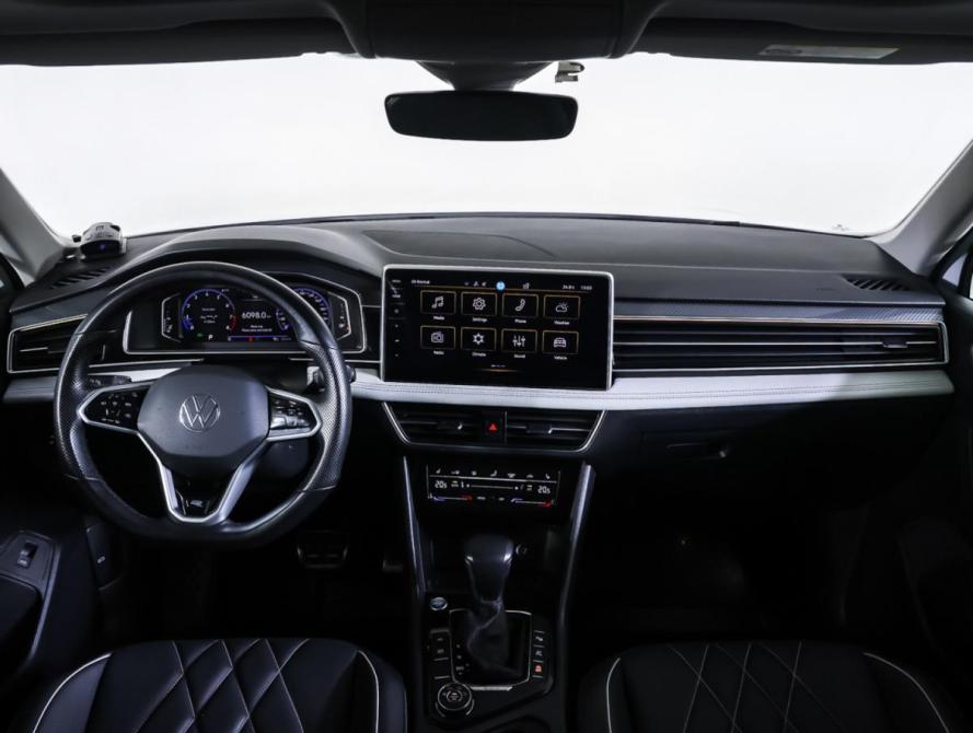 Volkswagen Tiguan II Рестайлинг Москва  - изображение 19