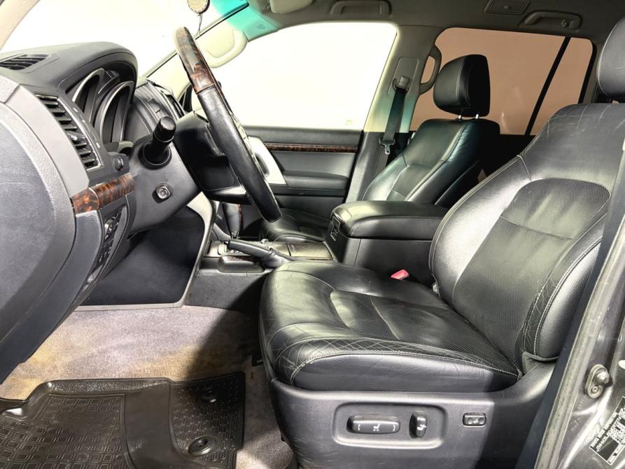 Toyota Land Cruiser 200 Series Рестайлинг 1 Пермь  - изображение 17