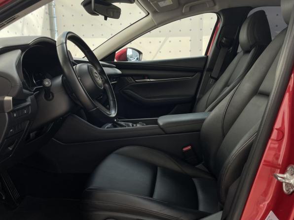 Mazda 3 IV (BP) с пробегом 2020 года, цена 2 070 000 рублей, 55361 км, седан, Автокод Объявления
