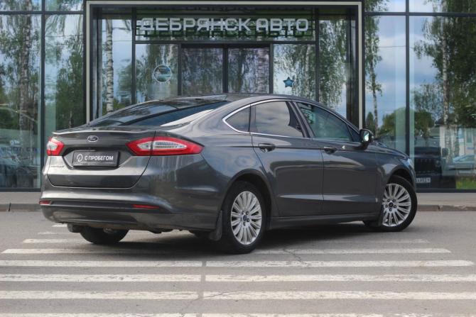 Ford Mondeo V с пробегом 2015 года, цена 1 380 000 рублей, 256164 км, седан, Автокод Объявления