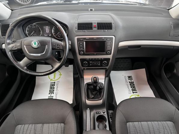 Skoda Octavia II (A5) Рестайлинг с пробегом 2012 года, цена 1 075 000 рублей, 132721 км, лифтбек, Автокод Объявления