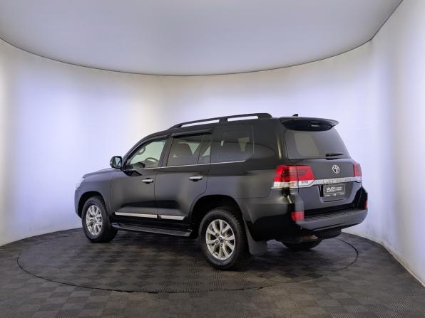 Toyota Land Cruiser 200 Series Рестайлинг 2 с пробегом 2020 года, цена 7 850 000 рублей, 136625 км, внедорожник, Автокод Объявления