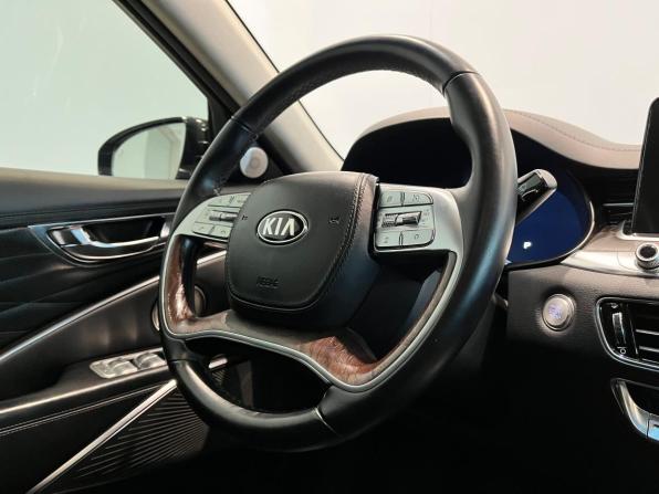 Kia K900 II с пробегом 2019 года, цена 3 750 000 рублей, 71015 км, седан, Автокод Объявления