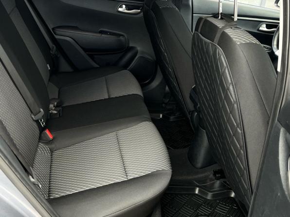Kia Rio IV с пробегом 2019 года, цена 1 390 000 рублей, 71240 км, хэтчбек, Автокод Объявления