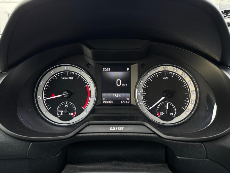 Skoda Octavia III (A7) Рестайлинг Санкт-Петербург  - изображение 10
