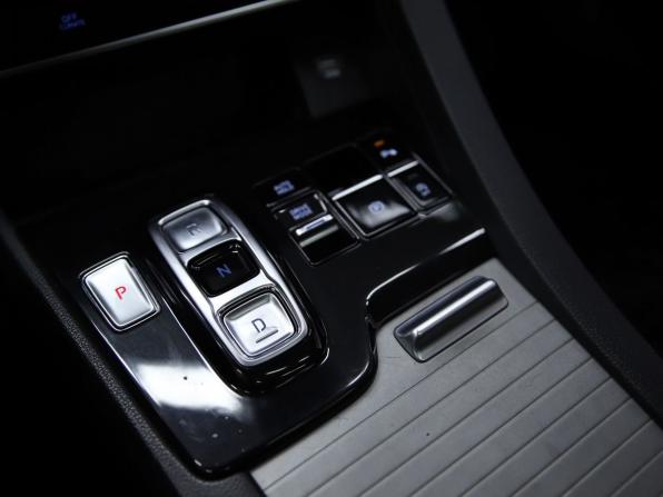 Hyundai Sonata VIII (DN8) с пробегом 2020 года, цена 2 090 000 рублей, 65671 км, седан, Автокод Объявления