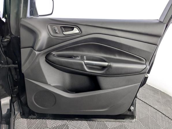 Ford Kuga II с пробегом 2014 года, цена 1 290 000 рублей, 157027 км, внедорожник, Автокод Объявления