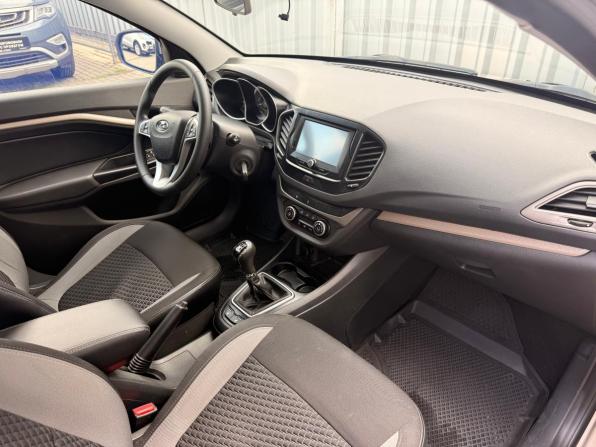 Lada (ВАЗ) Vesta I с пробегом 2018 года, цена 949 000 рублей, 113380 км, седан, Автокод Объявления