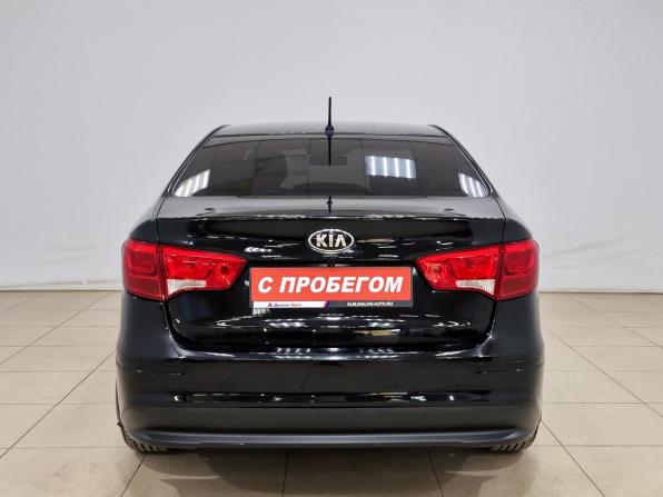 Kia Rio III Рестайлинг с пробегом 2015 года, цена 900 000 рублей, 164455 км, седан, Автокод Объявления