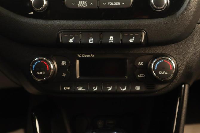 Kia Ceed II с пробегом 2015 года, цена 1 349 000 рублей, 150000 км, хэтчбек, Автокод Объявления