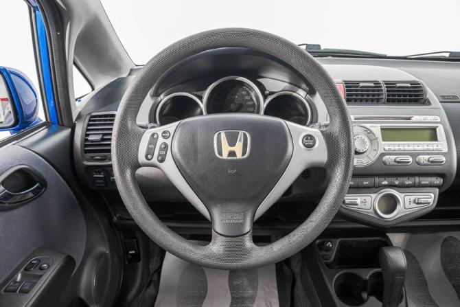 Honda Jazz I Рестайлинг с пробегом 2006 года, цена 599 000 рублей, 196200 км, хэтчбек, Автокод Объявления