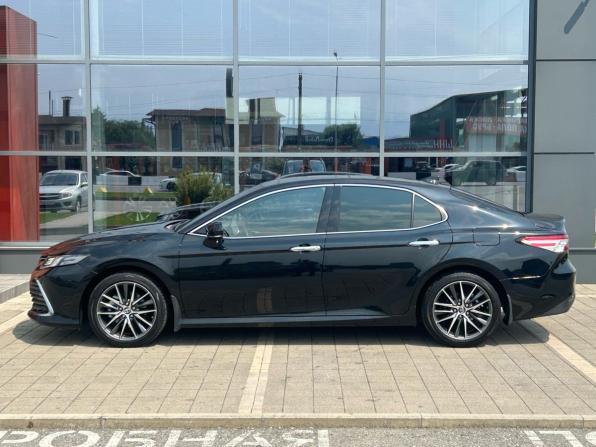 Toyota Camry VIII (XV70) Рестайлинг с пробегом 2023 года, цена 3 350 000 рублей, 55475 км, седан, Автокод Объявления
