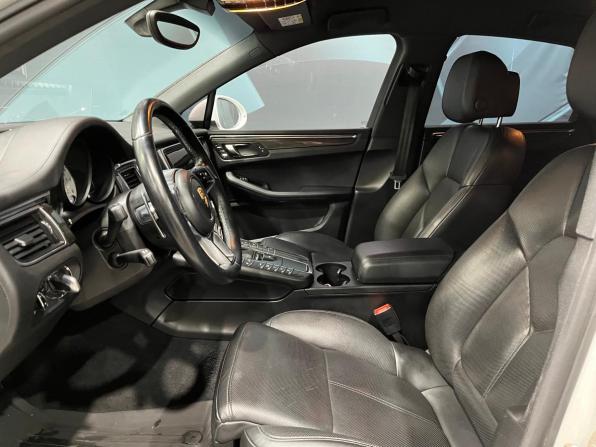 Porsche Macan I с пробегом 2015 года, цена 3 398 000 рублей, 122416 км, внедорожник, Автокод Объявления