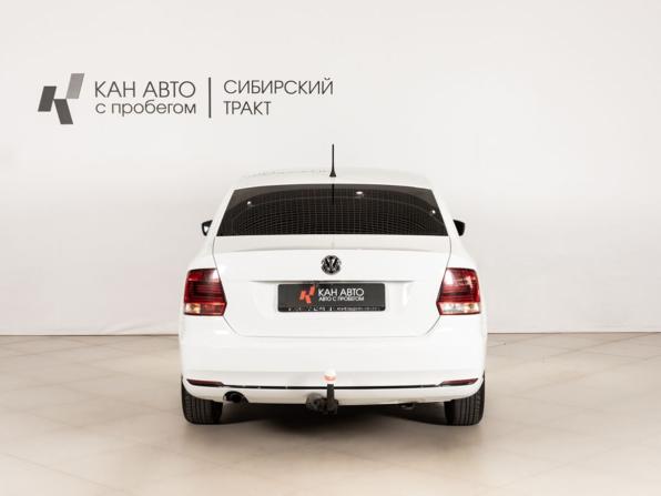 Volkswagen Polo V Рестайлинг с пробегом 2015 года, цена 800 800 рублей, 205431 км, седан, Автокод Объявления