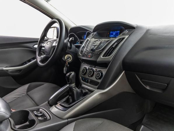 Ford Focus III с пробегом 2013 года, цена 748 000 рублей, 196542 км, универсал, Автокод Объявления