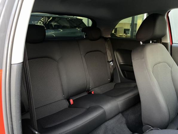 Audi A1 I (8X) с пробегом 2012 года, цена 1 039 000 рублей, 100708 км, хэтчбек, Автокод Объявления