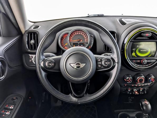 Mini Countryman II с пробегом 2017 года, цена 1 935 000 рублей, 59440 км, внедорожник, Автокод Объявления