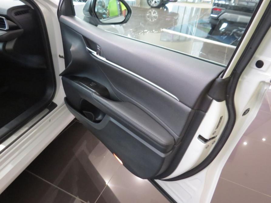 Toyota Camry VIII (XV70) Рестайлинг Екатеринбург  - изображение 23