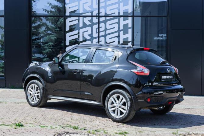 Nissan Juke I Рестайлинг с пробегом 2017 года, цена 1 499 000 рублей, 138032 км, внедорожник, Автокод Объявления