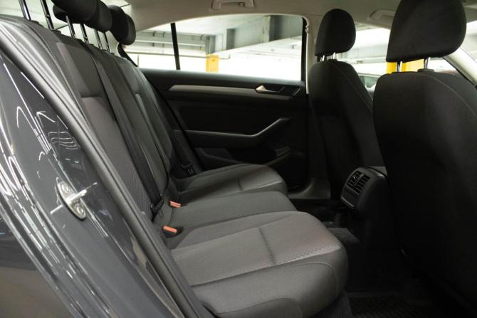 Volkswagen Passat B8 с пробегом 2018 года, цена 1 679 000 рублей, 113564 км, седан, Автокод Объявления
