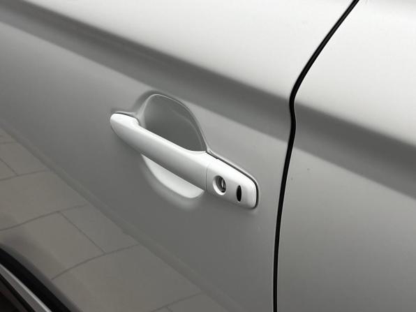 Mitsubishi Outlander III Рестайлинг 3 с пробегом 2022 года, цена 2 749 000 рублей, 77647 км, внедорожник, Автокод Объявления