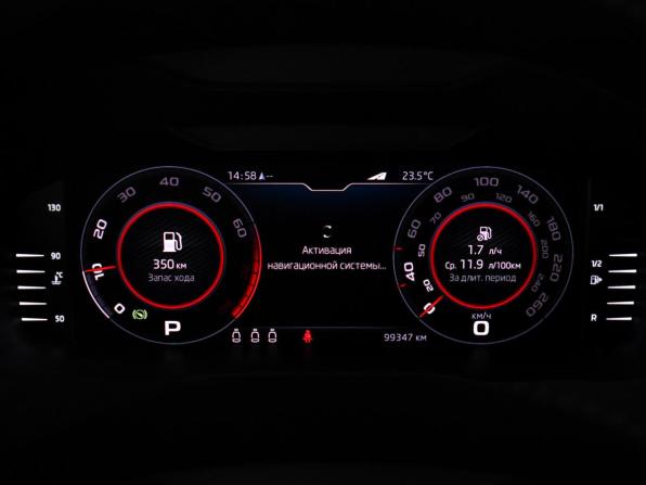 Skoda Karoq I с пробегом 2021 года, цена 2 489 000 рублей, 99345 км, внедорожник, Автокод Объявления