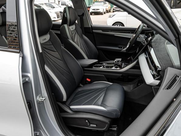 Geely Atlas II с пробегом 2024 года, цена 2 650 000 рублей, 30069 км, внедорожник, Автокод Объявления