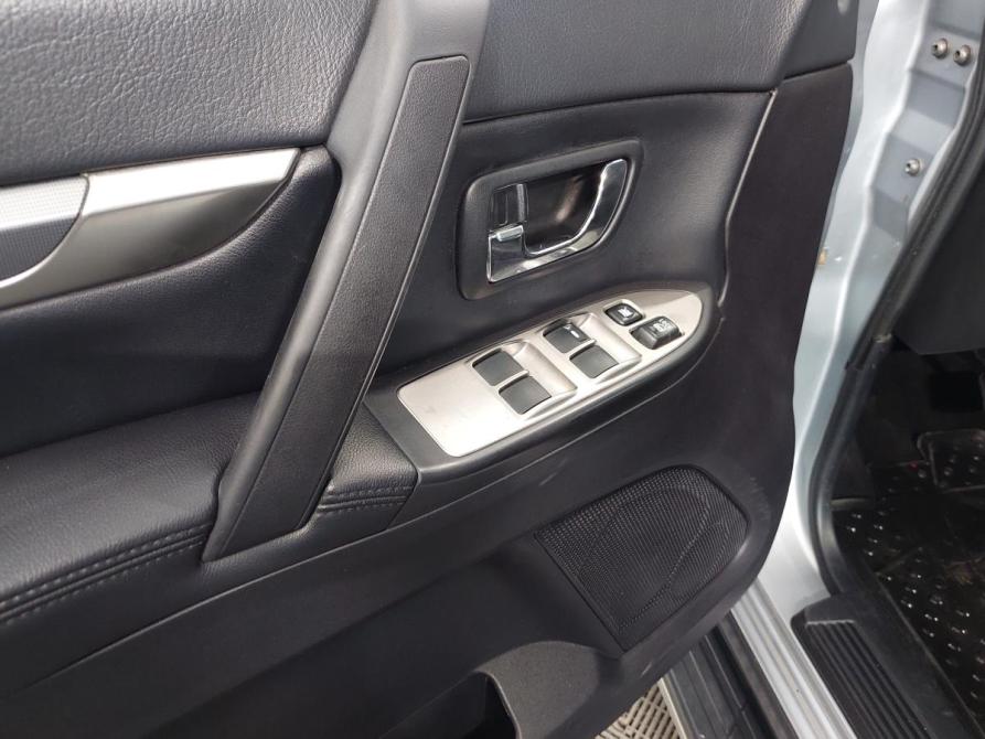 Mitsubishi Pajero IV Рестайлинг 1 Пермь  - изображение 13