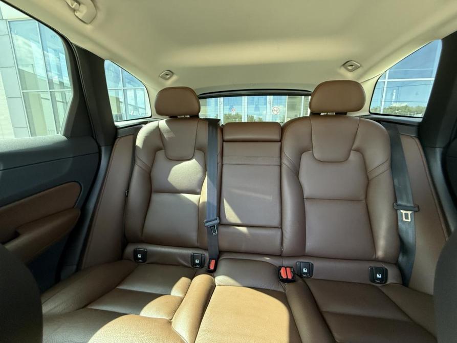 Volvo XC60 II Саратов  - изображение 35