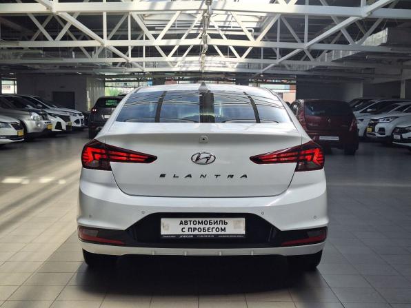 Hyundai Elantra VI (AD) Рестайлинг с пробегом 2020 года, цена 1 585 000 рублей, 118279 км, седан, Автокод Объявления