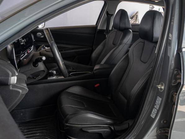 Hyundai Elantra VII (CN7) с пробегом 2021 года, цена 2 000 000 рублей, 96557 км, седан, Автокод Объявления