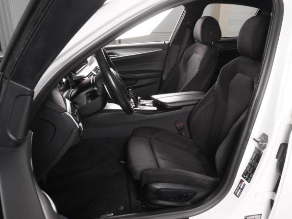 BMW 5 серии VII (G30/G31/G38) с пробегом 2020 года, цена 3 598 000 рублей, 137318 км, седан, Автокод Объявления