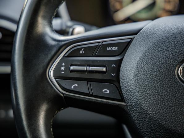 Hyundai Santa Fe IV Рестайлинг с пробегом 2021 года, цена 3 138 000 рублей, 90517 км, внедорожник, Автокод Объявления