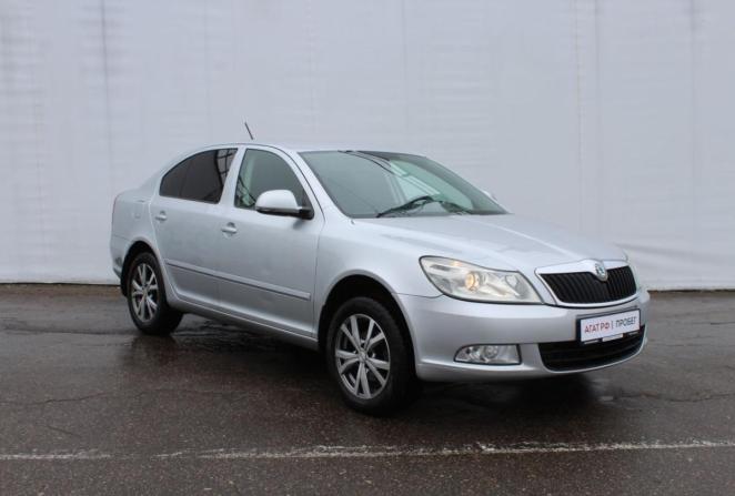 Skoda Octavia II (A5) Рестайлинг с пробегом 2013 года, цена 1 000 000 рублей, 266336 км, лифтбек, Автокод Объявления