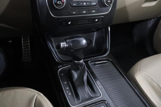 Kia Sorento II Рестайлинг с пробегом 2012 года, цена 1 312 000 рублей, 233441 км, внедорожник, Автокод Объявления