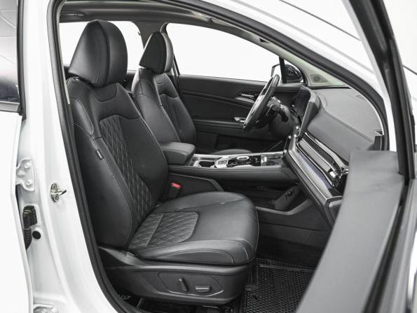 Kia Sportage V с пробегом 2025 года, цена 3 815 000 рублей, 8604 км, внедорожник, Автокод Объявления