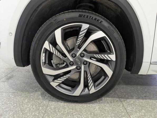 Geely Monjaro I с пробегом 2023 года, цена 2 865 000 рублей, 97147 км, внедорожник, Автокод Объявления