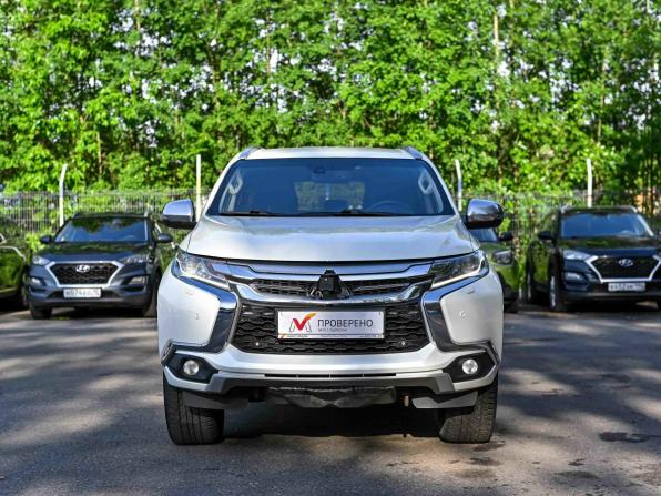 Mitsubishi Pajero Sport III с пробегом 2017 года, цена 2 360 000 рублей, 207616 км, внедорожник, Автокод Объявления