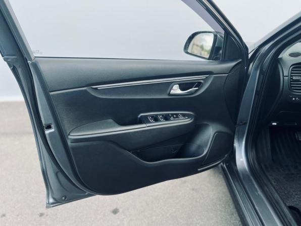 Kia Rio IV с пробегом 2019 года, цена 1 230 000 рублей, 202000 км, хэтчбек, Автокод Объявления