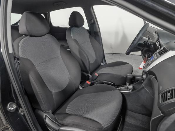 Hyundai Solaris I с пробегом 2011 года, цена 639 000 рублей, 171561 км, хэтчбек, Автокод Объявления