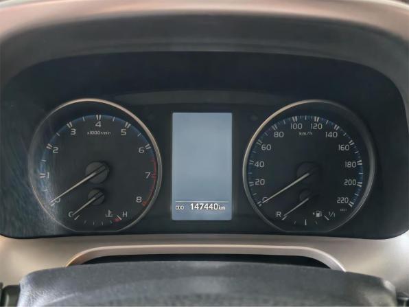 Toyota RAV4 IV (XA40) Рестайлинг с пробегом 2017 года, цена 2 225 000 рублей, 147777 км, внедорожник, Автокод Объявления