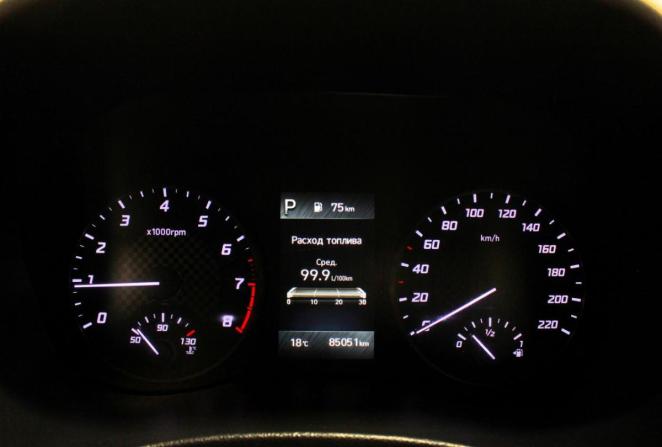 Hyundai Solaris II Рестайлинг с пробегом 2021 года, цена 1 635 000 рублей, 85051 км, седан, Автокод Объявления