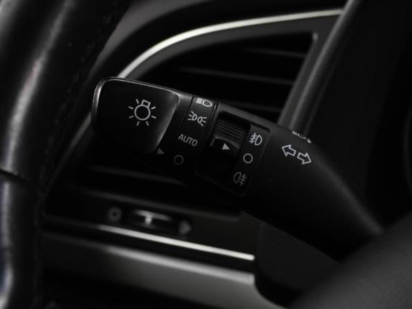 Hyundai Elantra VI (AD) с пробегом 2017 года, цена 1 339 000 рублей, 169252 км, седан, Автокод Объявления